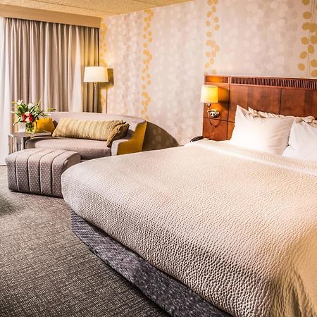 Courtyard By Marriott Los Angeles Pasadena/מונרוביה מראה חיצוני תמונה